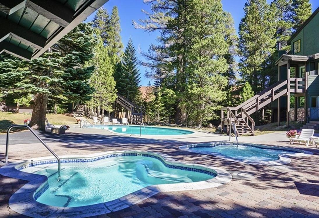 St Anton #83 * Mammoth Lakes